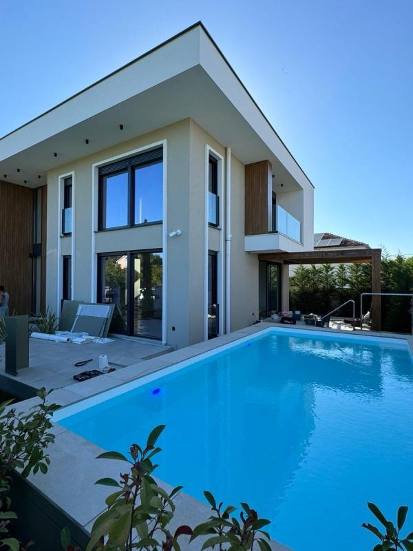 House in Podgorica, 250 m²