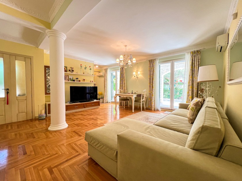 For Sale, two bedroom apartment, Energoprojekt Savina, Herceg Novi