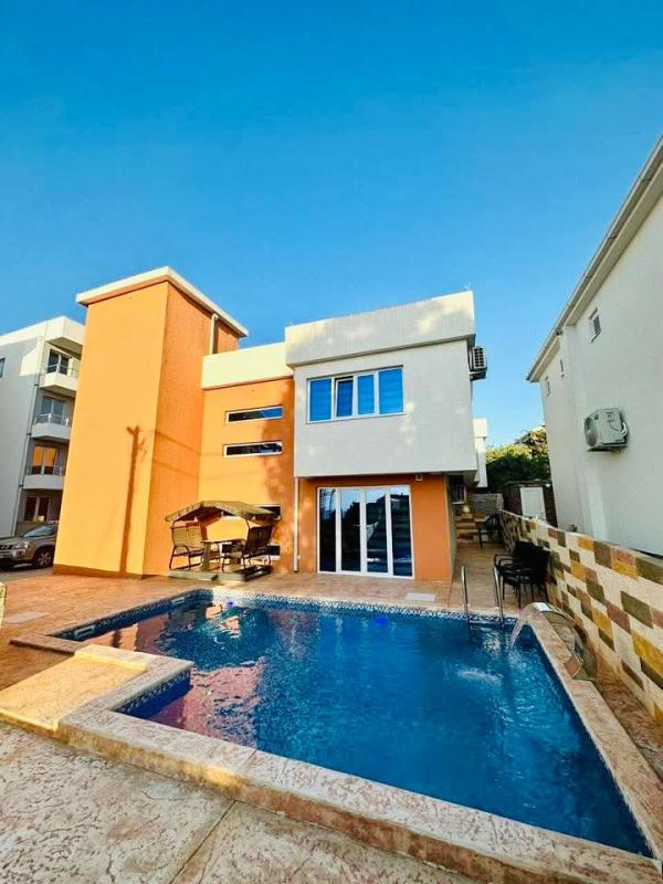 House in Dobra Voda, 170 m²