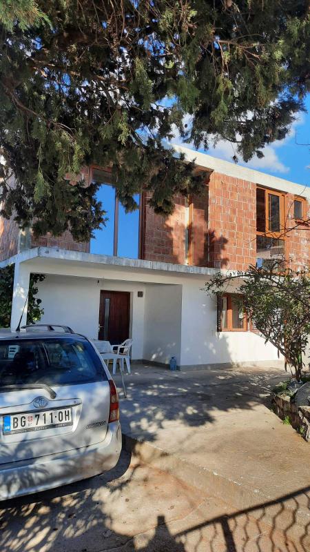 House in Dobra Voda, 90 m²