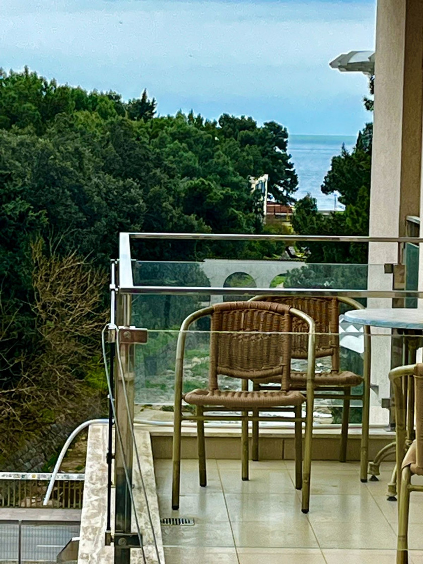 Apartment For Sale, Centar