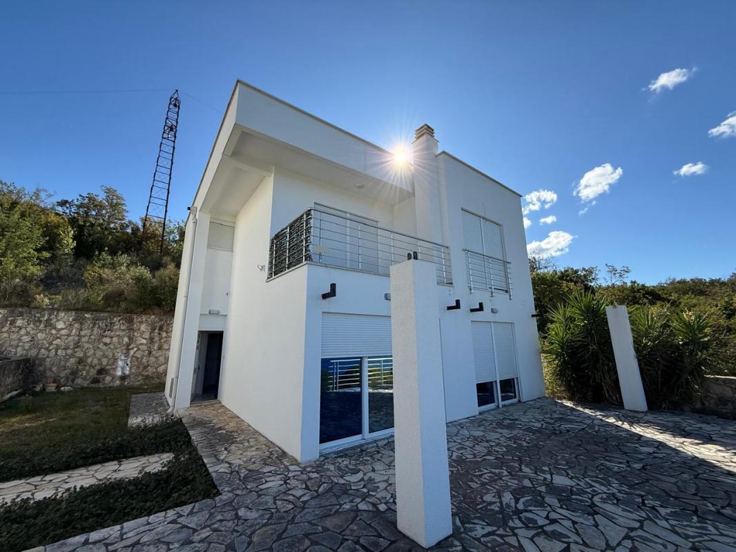 House in Ratac, 150 m²