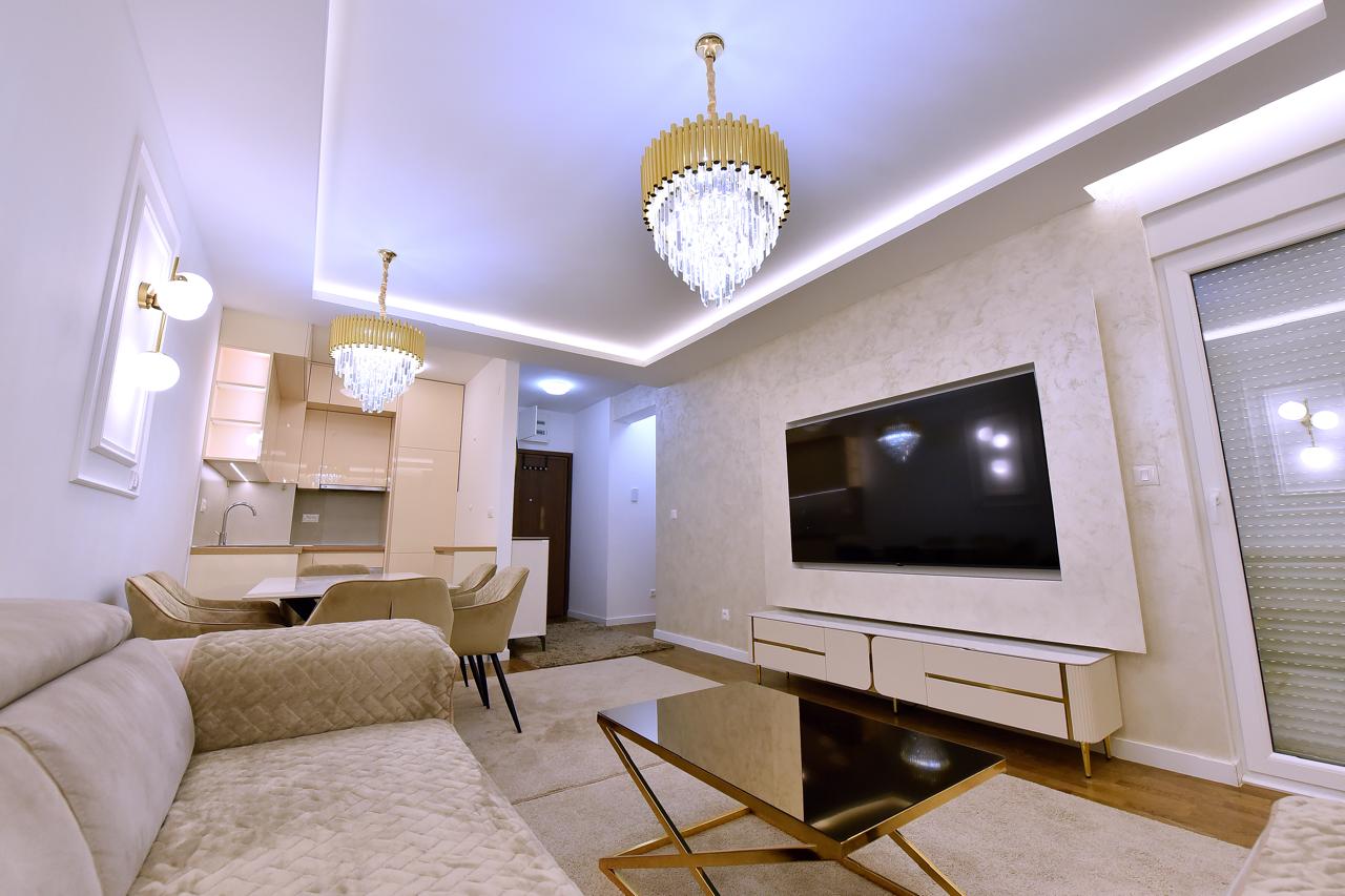 Iznajmljujem Stan-Apartman 50m2, Stari Aerodrom