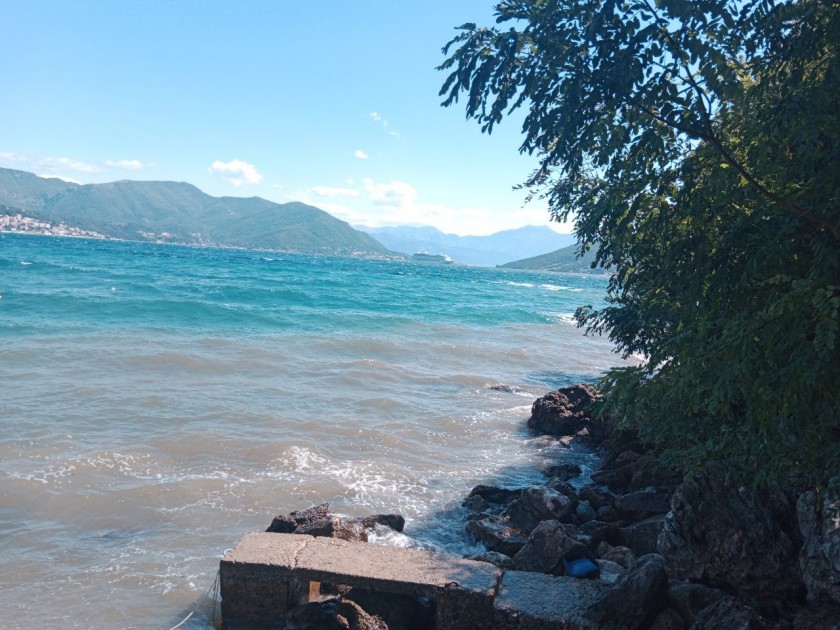 Land For Sale, Sutorina