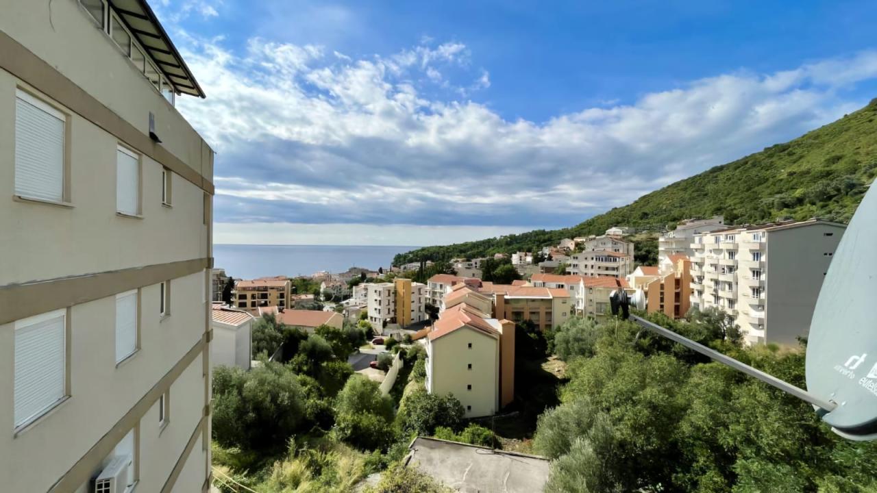 Apartment in Petrovac, 70 m²