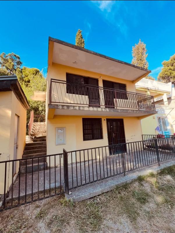 House in Bar, 80 m²