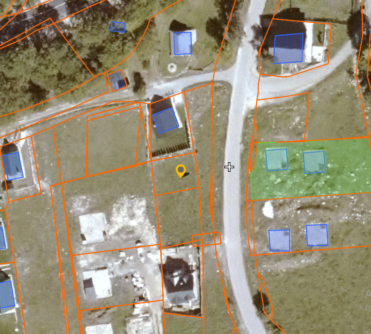 Prodajem Građevinsko Zemljište 200m2, Motički Gaj