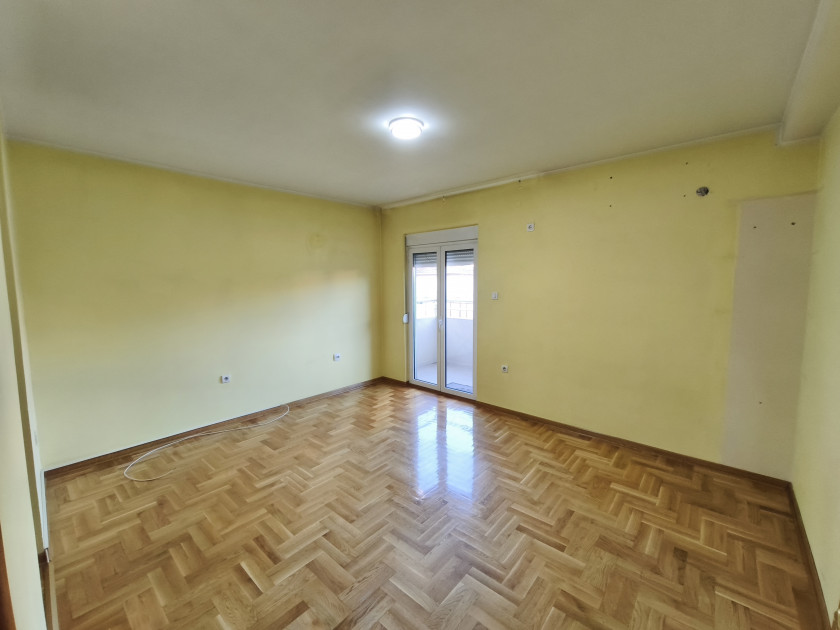 Prodajem Stan-Apartman, Masline