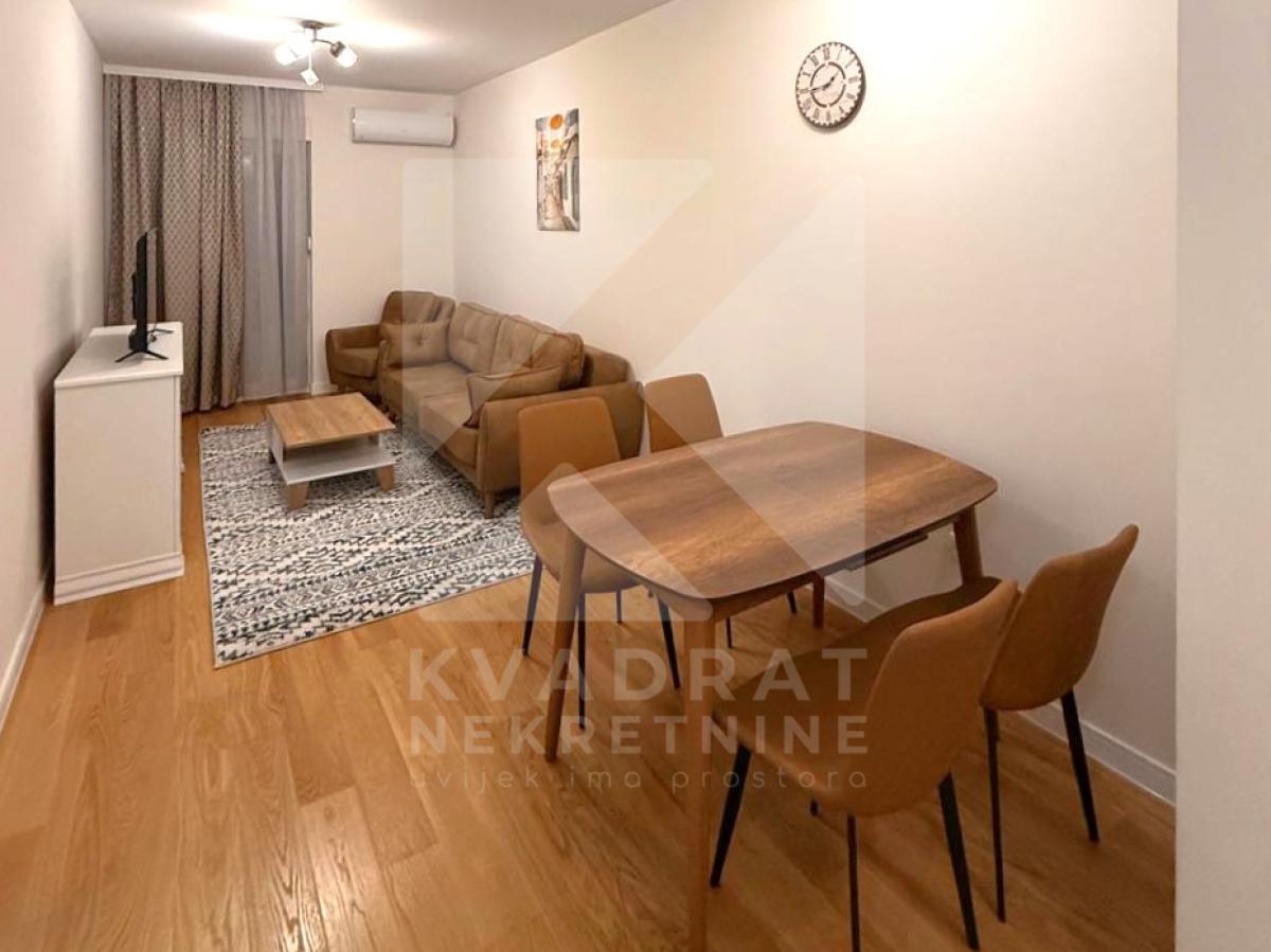 Izdavanje, Jednosoban stan, Podgorica, Central Point, 43m2