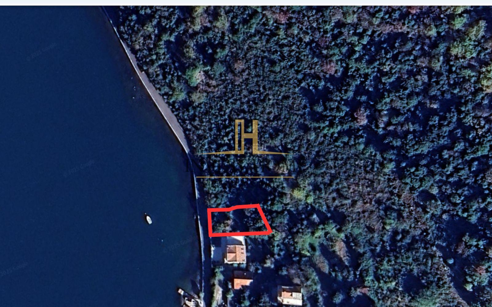 Urbanizovan plac, Tivat – Lepetani, 1.107m2