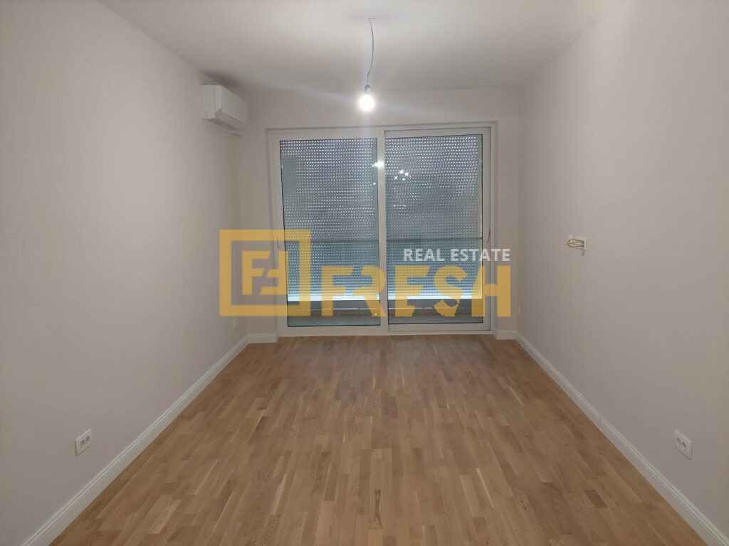 Jednosoban stan, 48m2, Preko Morače, Izdavanje