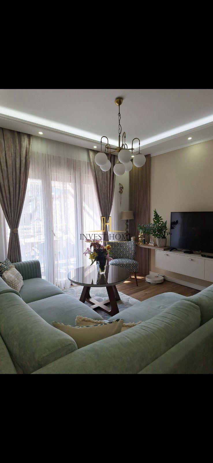 Trosoban stan, Kotor, 72m2