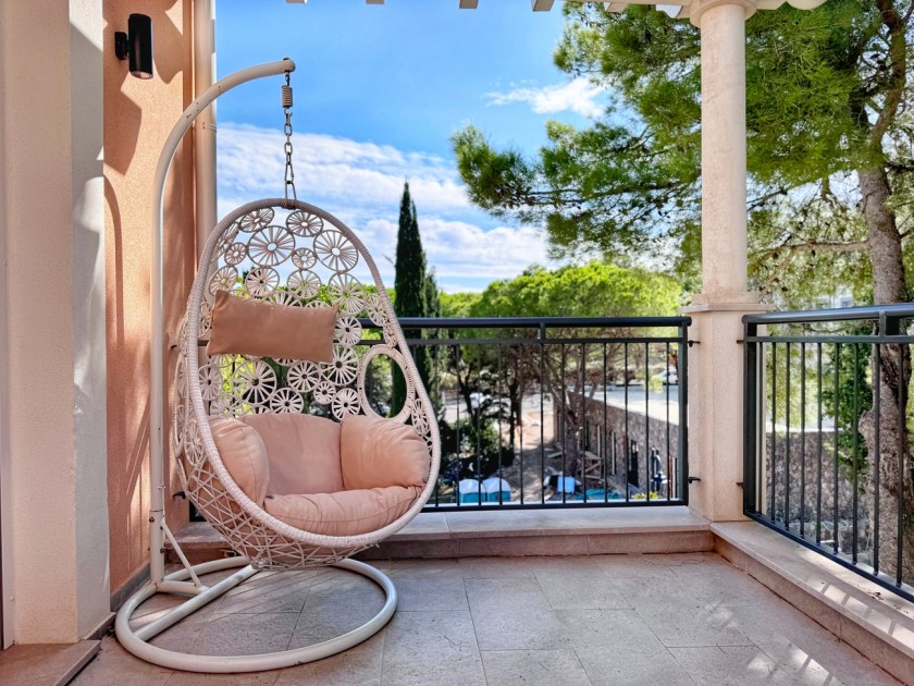 Apartment For Sale, Radovići