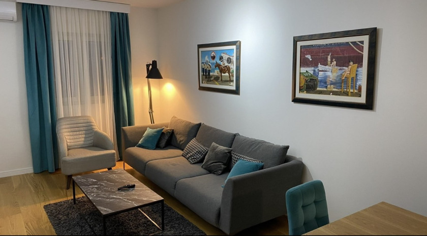 Prodajem Stan-Apartman, Bar