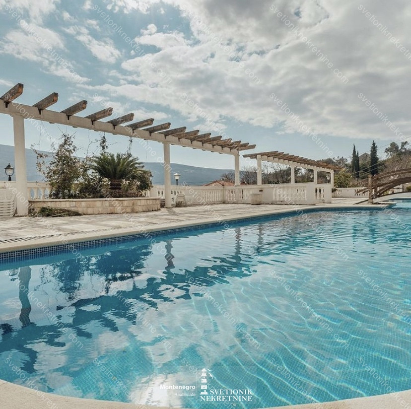 Prodajem Stan-Apartman, Đenovići