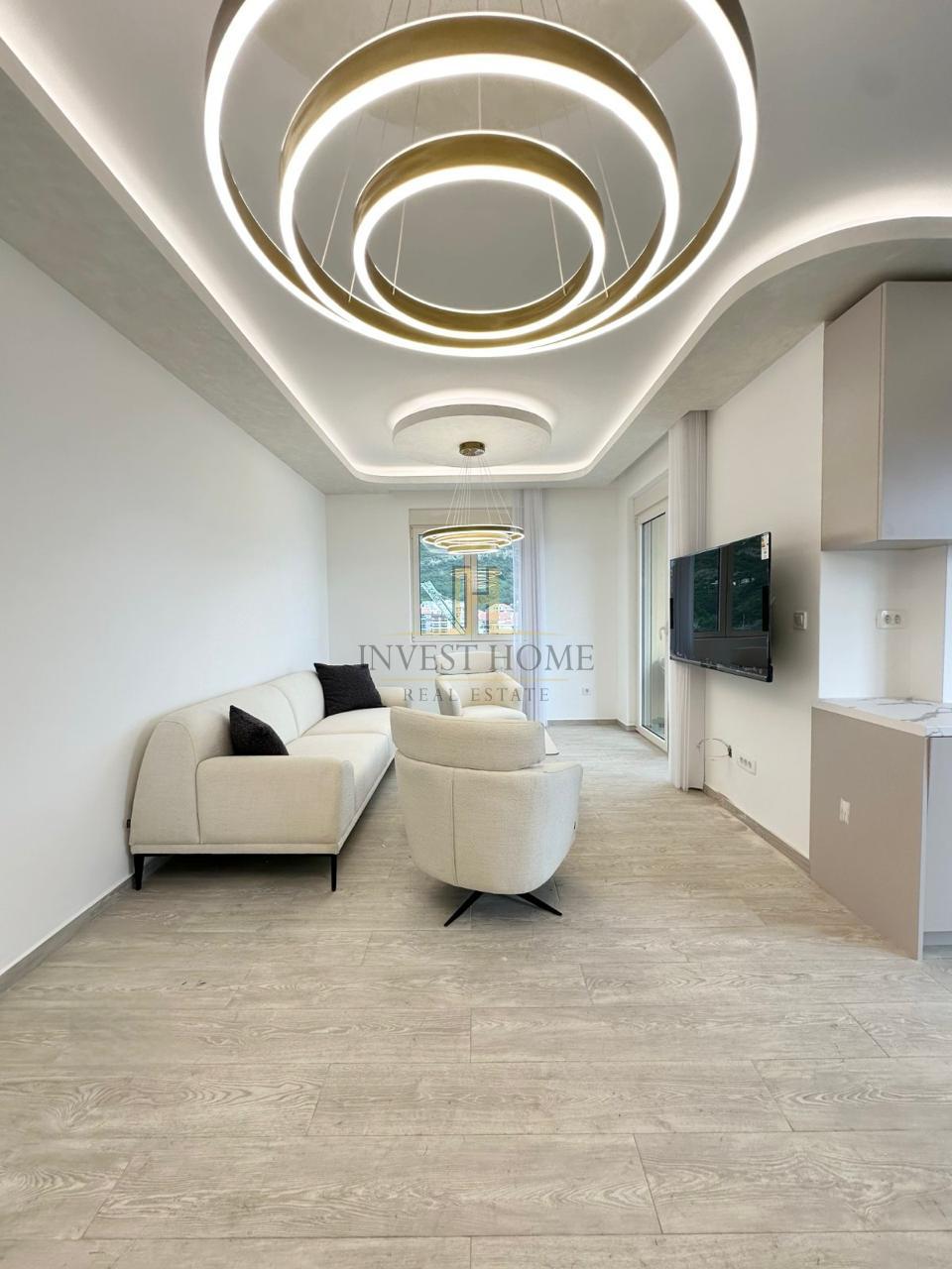 Dvosoban stan, Bečići, 75m2