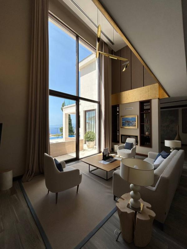 House in Sveti Stefan, 290 m²