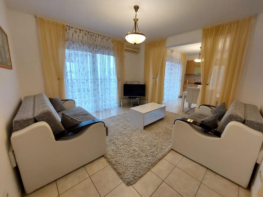 Apartment in Becici, 54 m²
