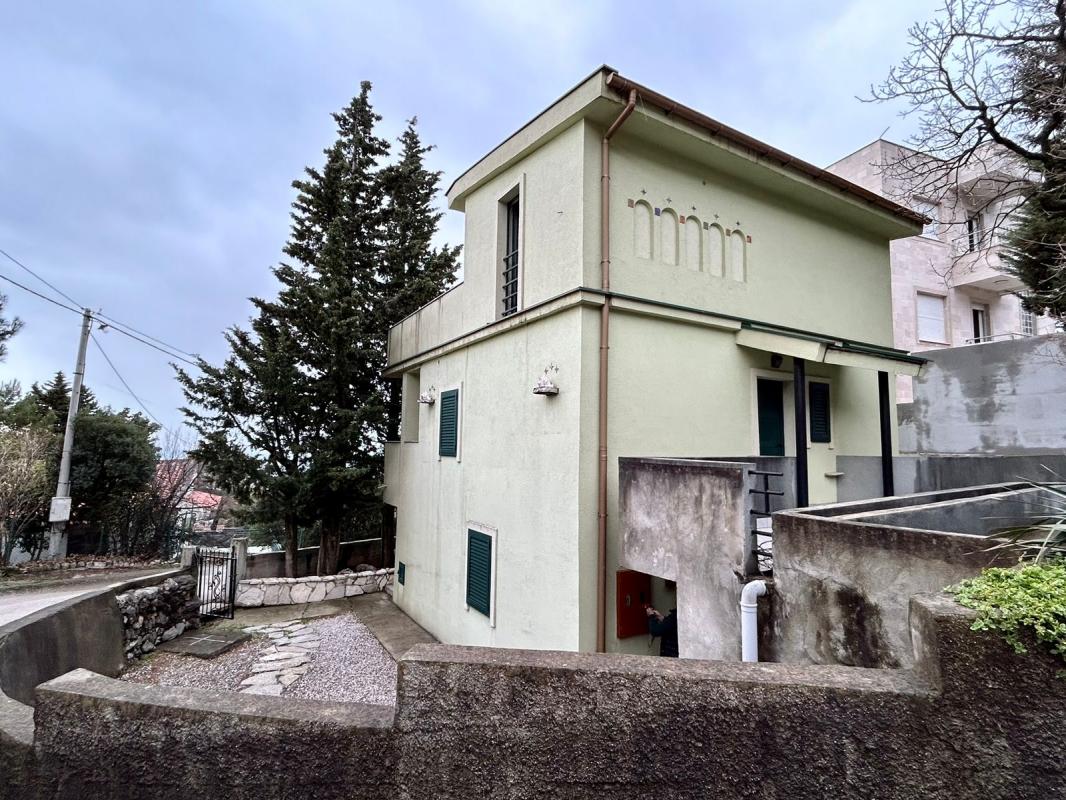 House in Zagradzhe , 100 m²