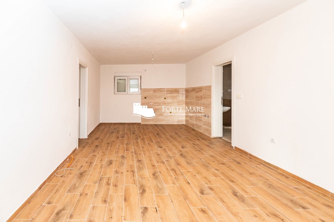 Prodajem Kuću, Podi, Herceg Novi