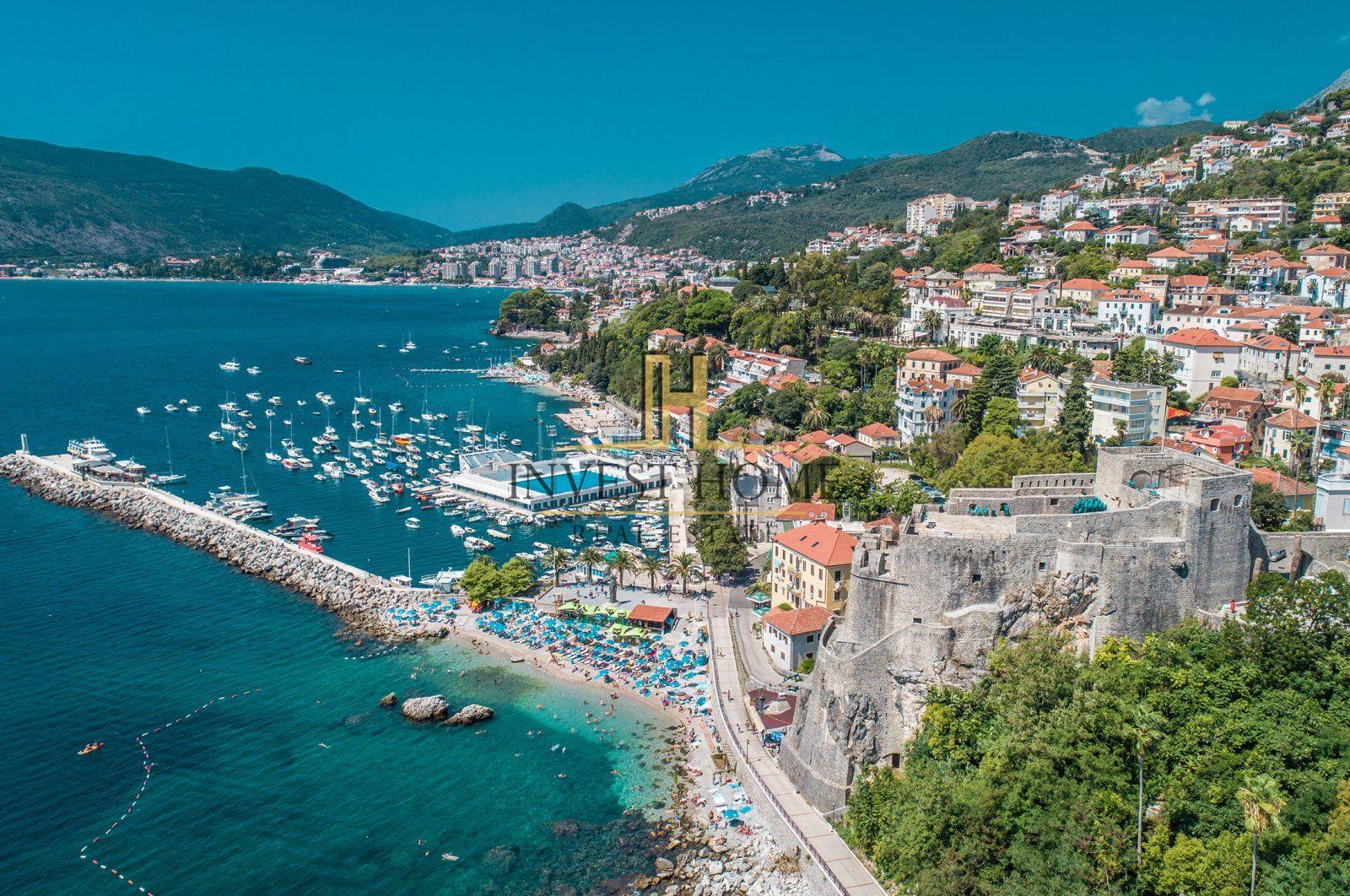 DVOSOBAN STAN, HERCEG NOVI, 60M2