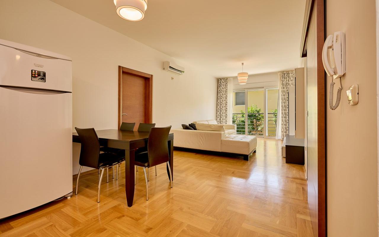 Apartment in Becici, 68 m²