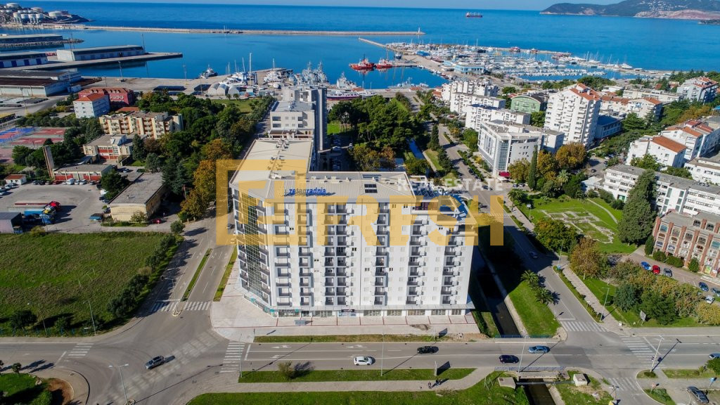 Business space, 117m2, Bar, For sale