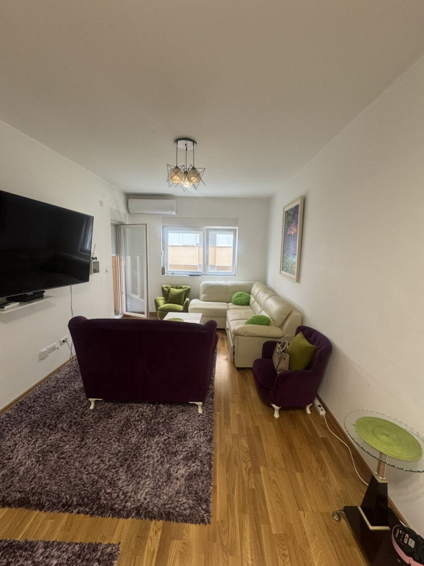 Apartment For Sale, Tuški Put