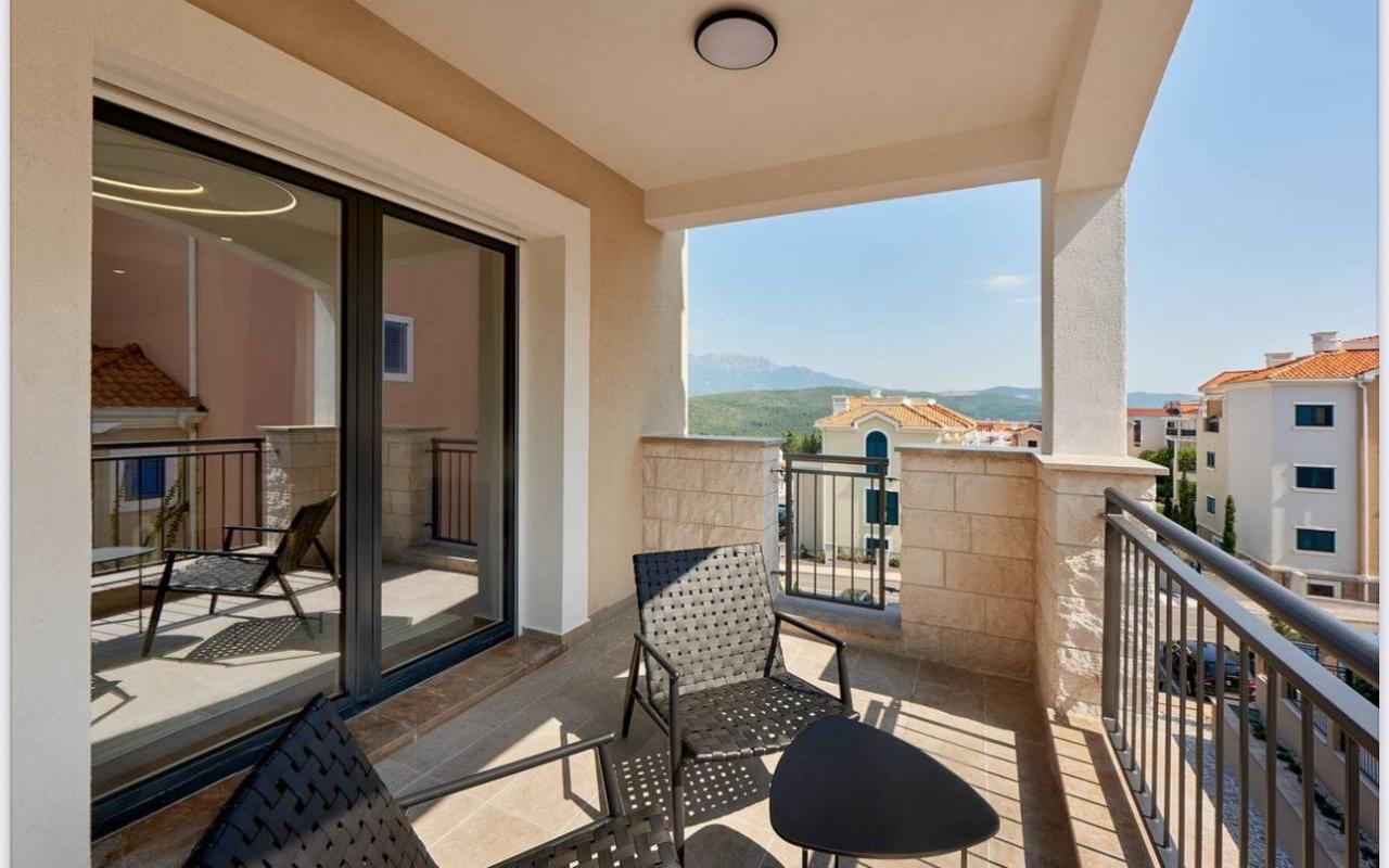 Apartment in Tivat, 80 m²