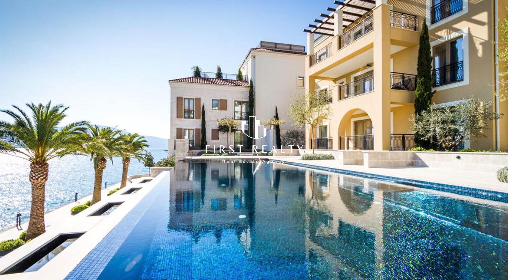 Luxurious apartment in Porto Montenegro