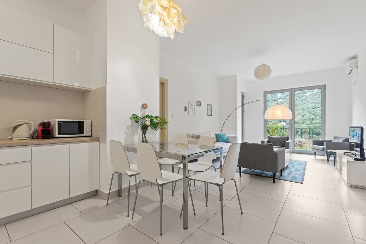 Apartment For Sale, Donji Morinj