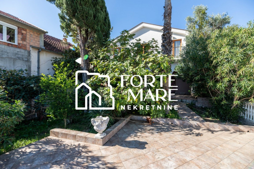 Prodajem Kuću, Bijela, Herceg Novi