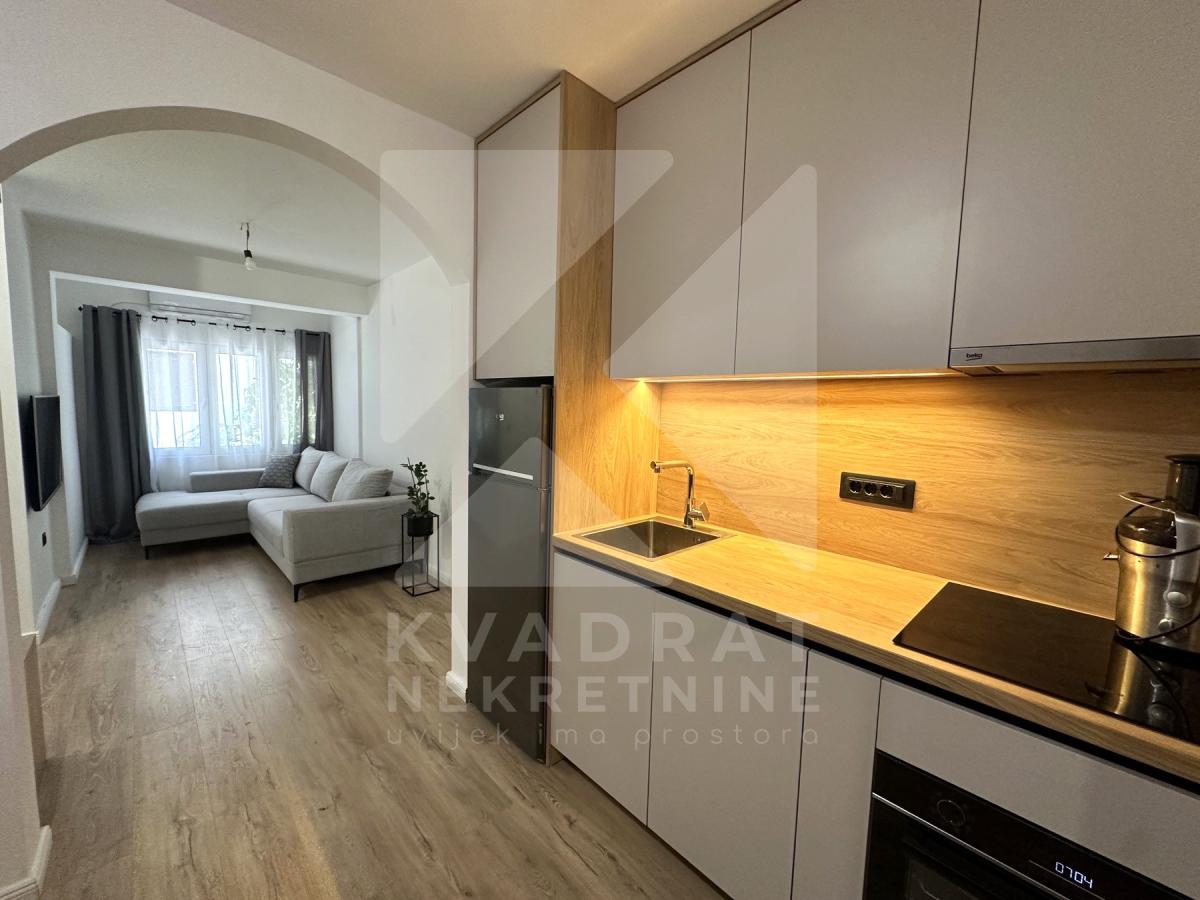 Izdavanje, Dvosoban stan, Budva, Dubovica, 50m2