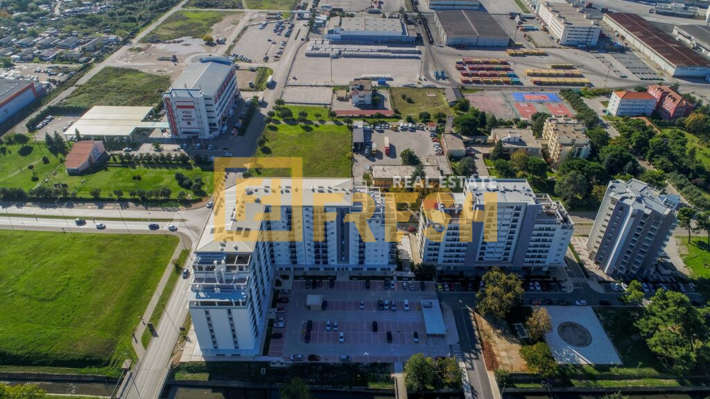 Poslovni prostor, 145m2, Bar, Izdavanje