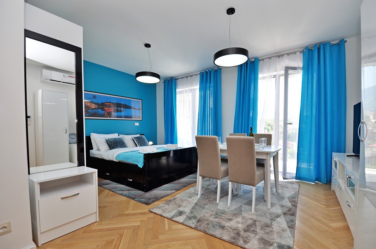 Design studio in a luxury complex with a swimming pool