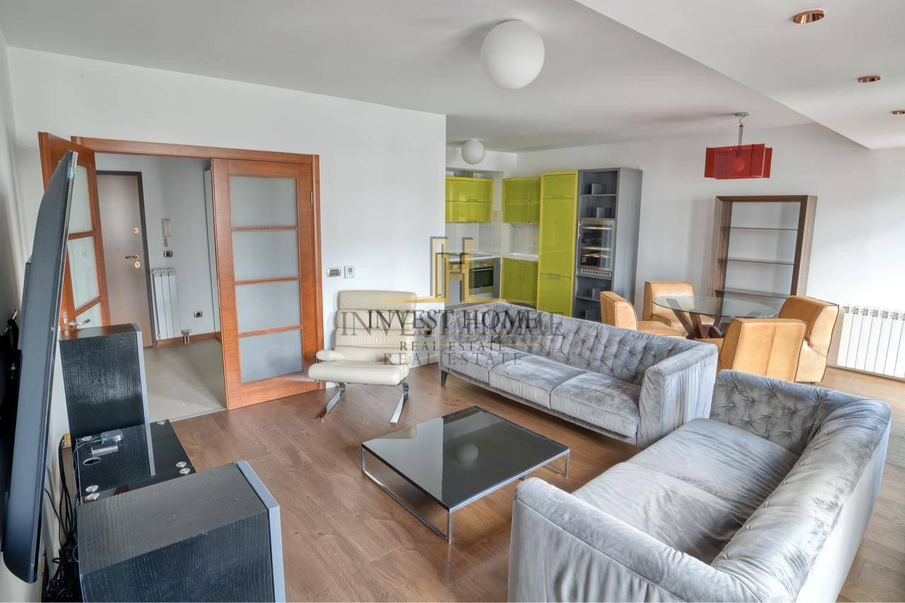 Dvosoban lux. stan, Centar, 90m2