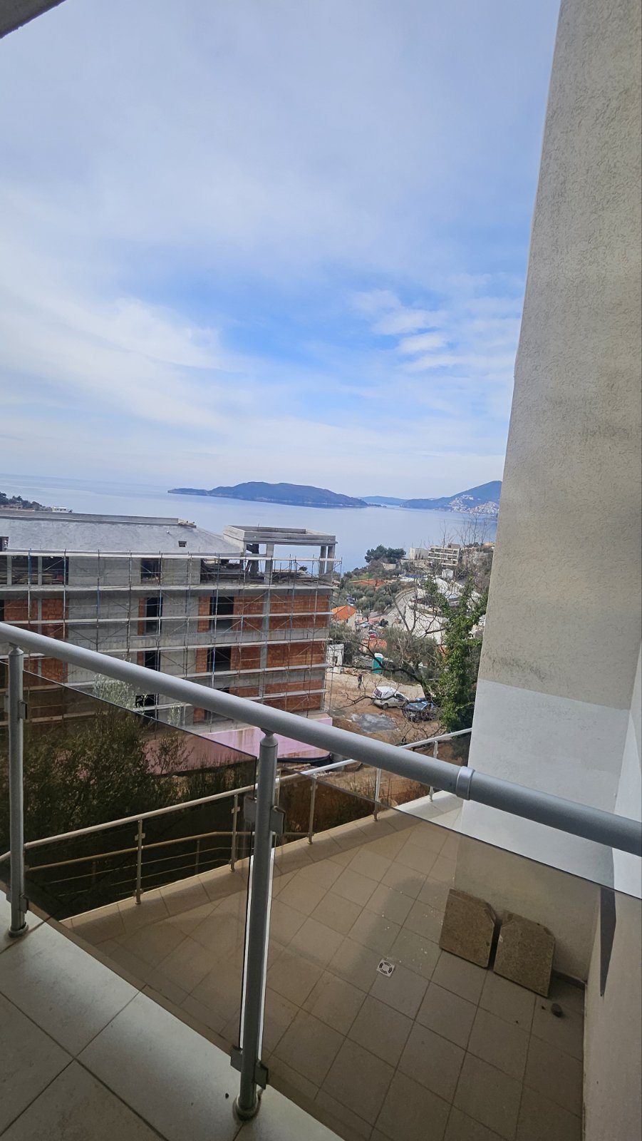Apartment For Sale, Pržno