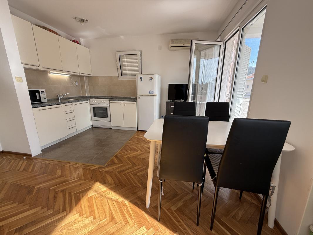 Apartment in Petrovac, 48 m²
