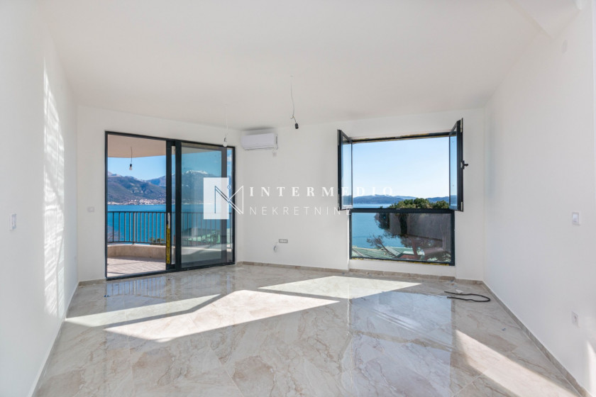 New-build apartment with sea view – Bijela, Herceg Novi