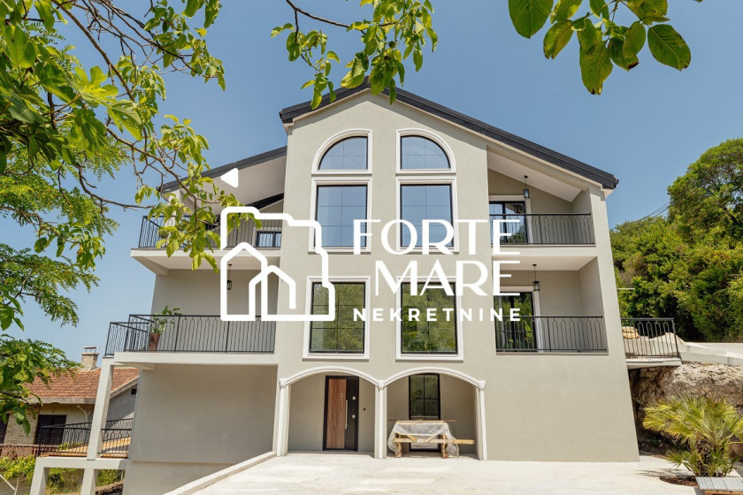 Prodajem Stan-Apartman, Igalo, Drenovik