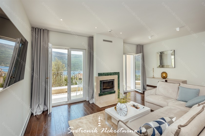 Apartment For Sale, Đenovići