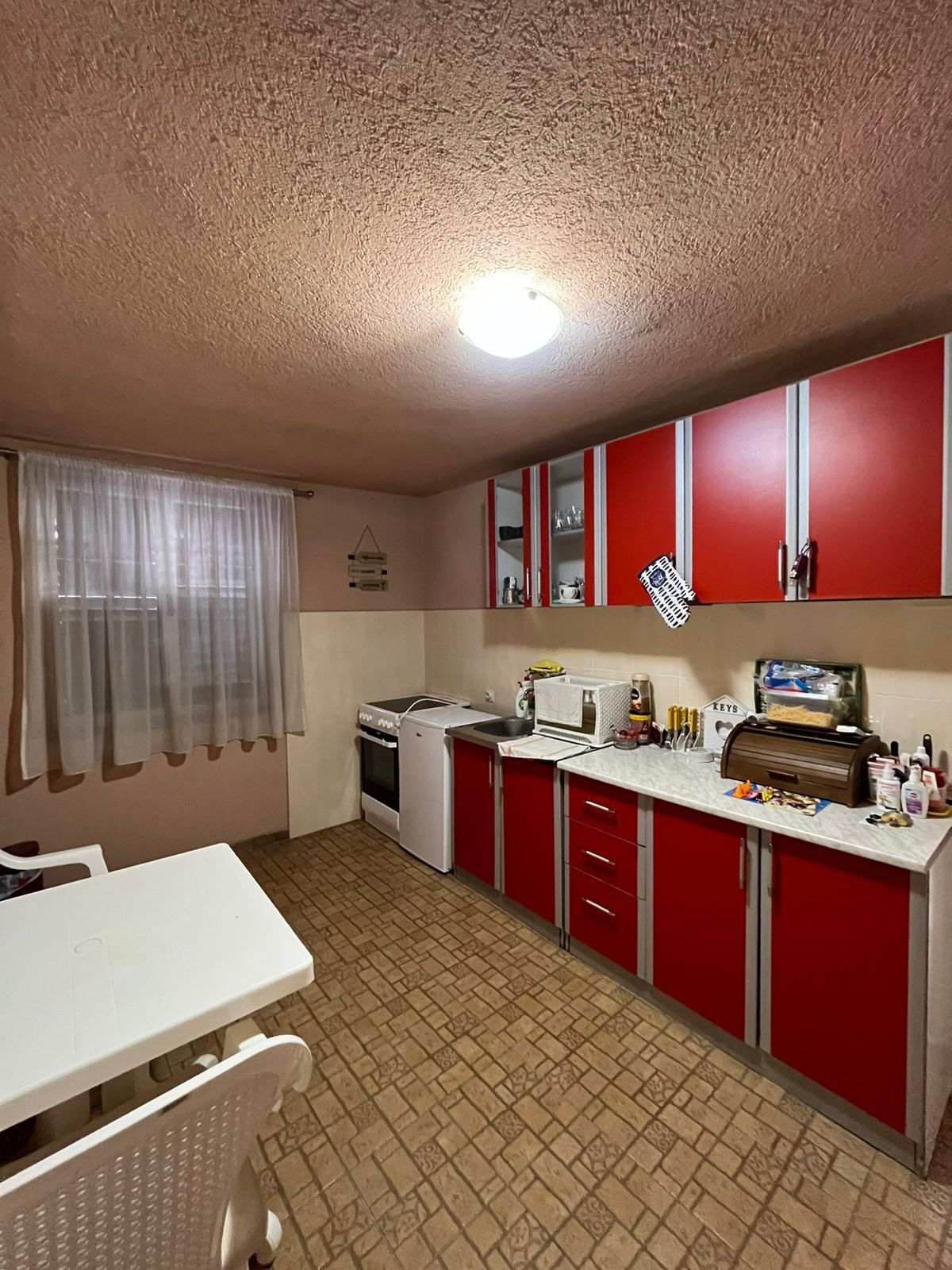 House in Sutomore, 210 m²