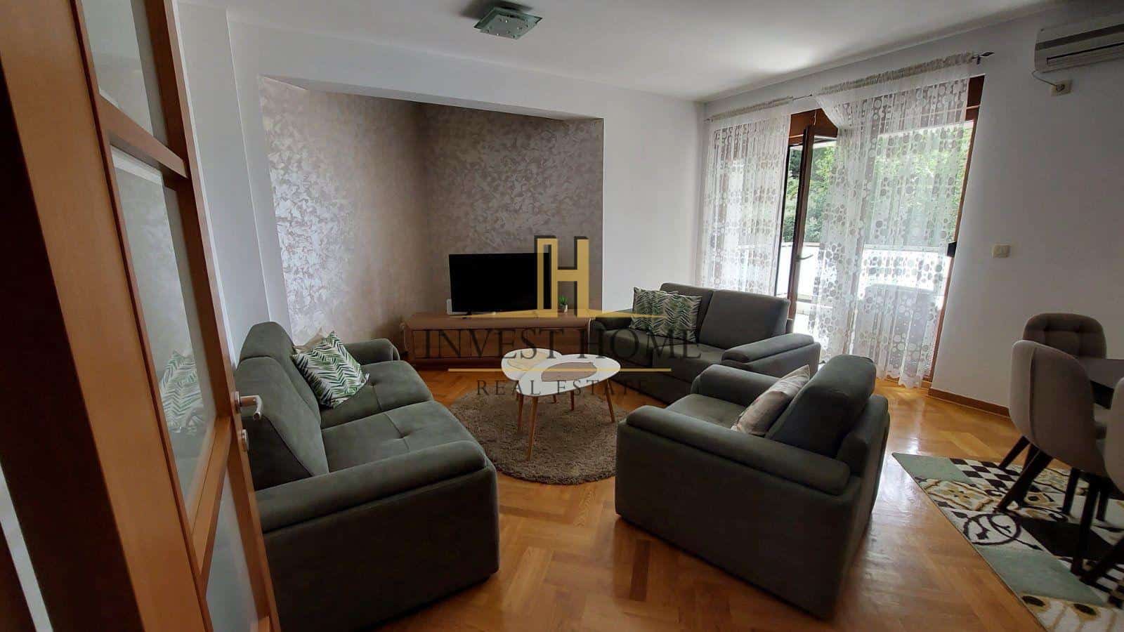 Jednosoban stan, Bar, 61m2