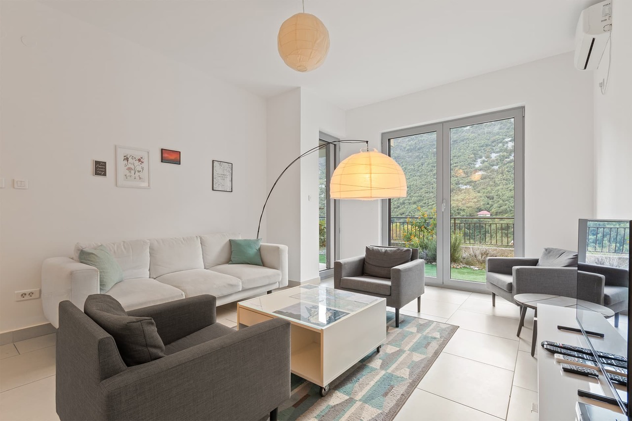 Apartment For Sale, Morinj