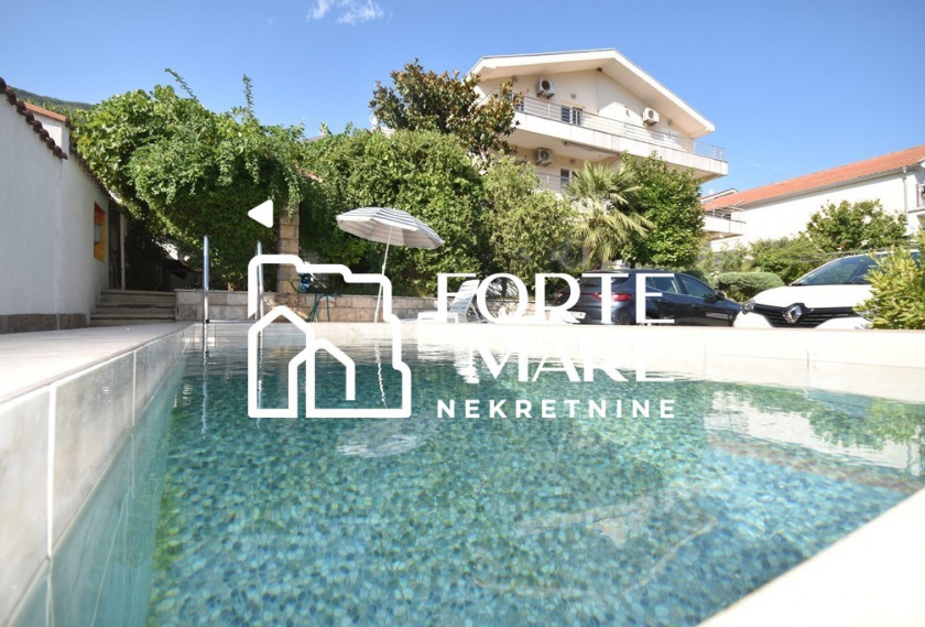 Prodajem Stan-Apartman, Đenovići, Herceg Novi