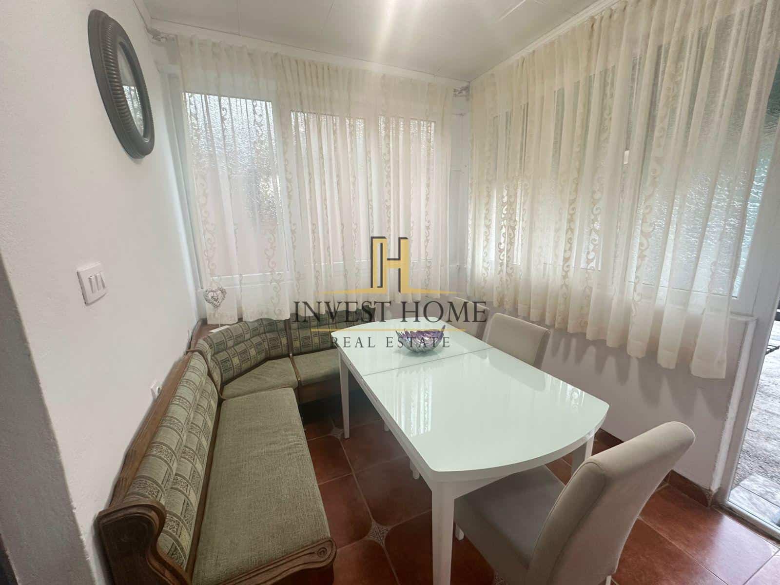 Jednosoban stan, Škaljari, 60m2