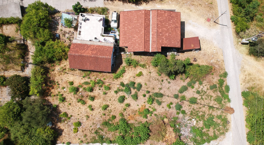 Urbanized plot with sea view, Risan