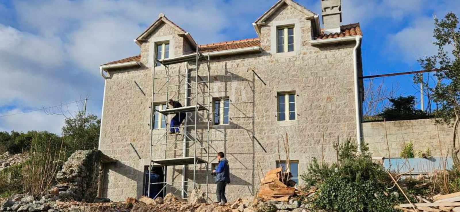 Old renovated stone house with pool