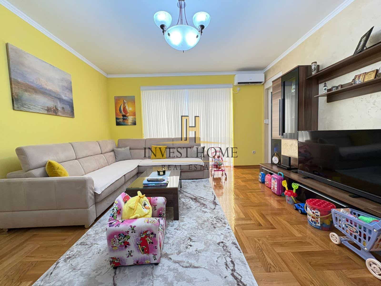 Jednosoban stan, Pobrežje, 54m2