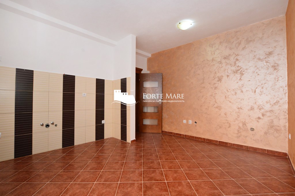 Prodajem Stan-Apartman, Bijela, Herceg Novi
